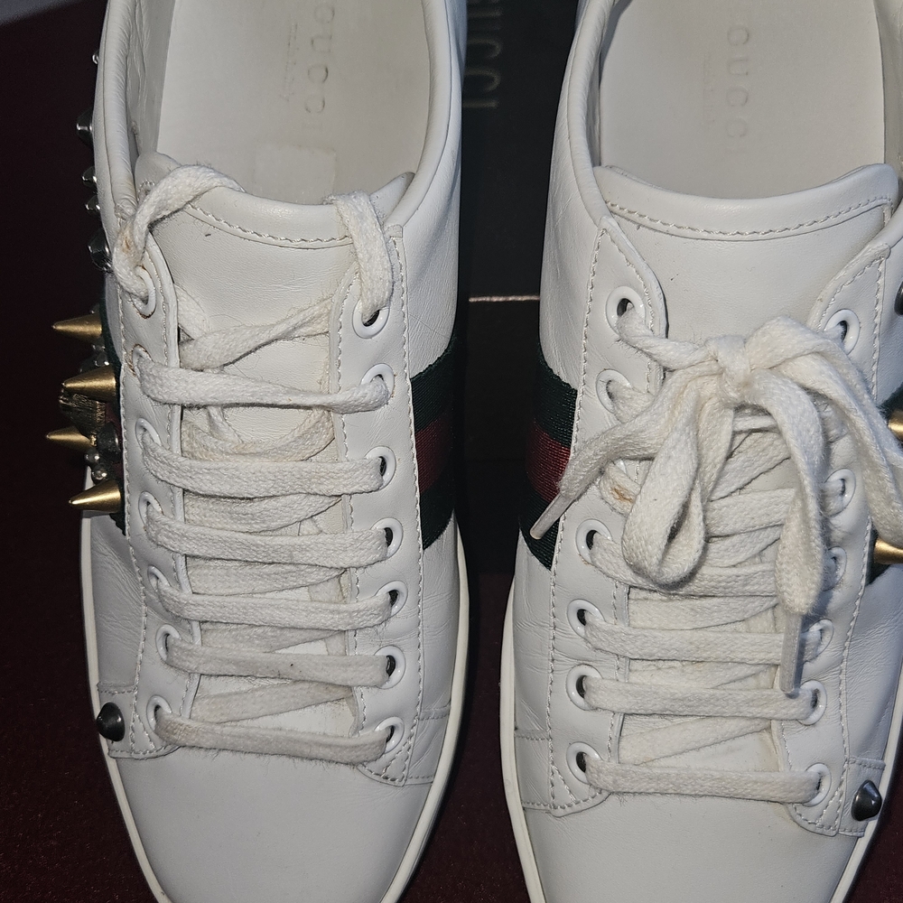 Gucci White Sneakers with Spikes - Picture 2 of 16